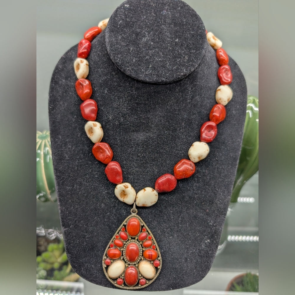 Red and Cream Statement Teardrop Pendant Necklace - Women Jewelry